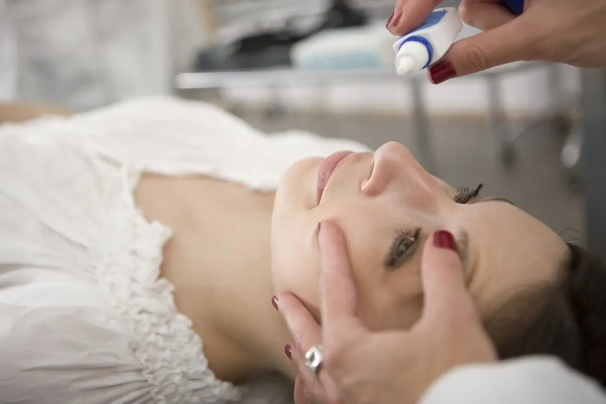 How will I feel during laser dioptre removal?