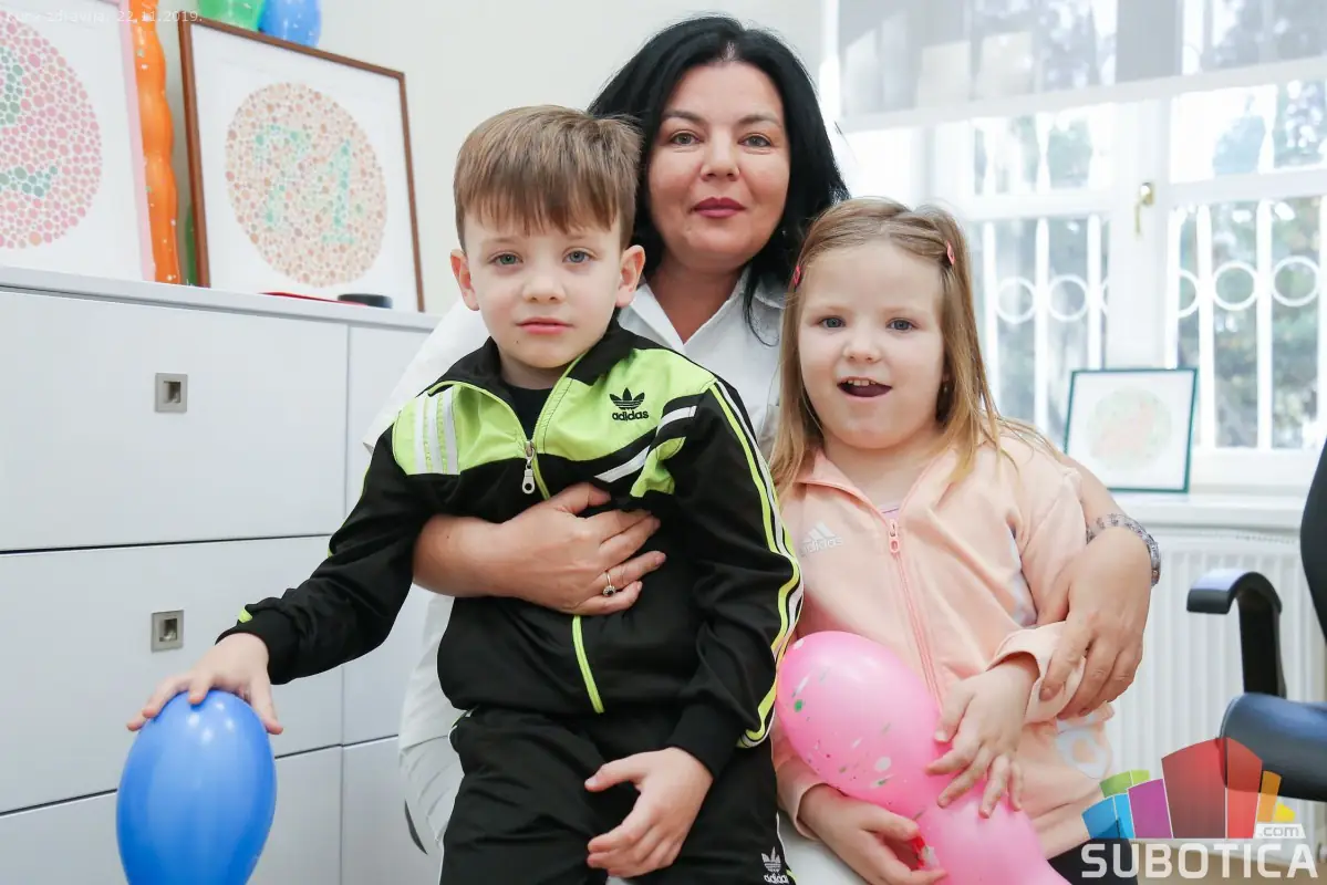 Children's ophthalmological examination