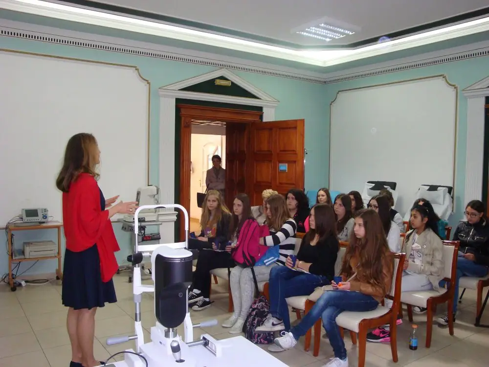 A lánygyermekek nemzetközi napja