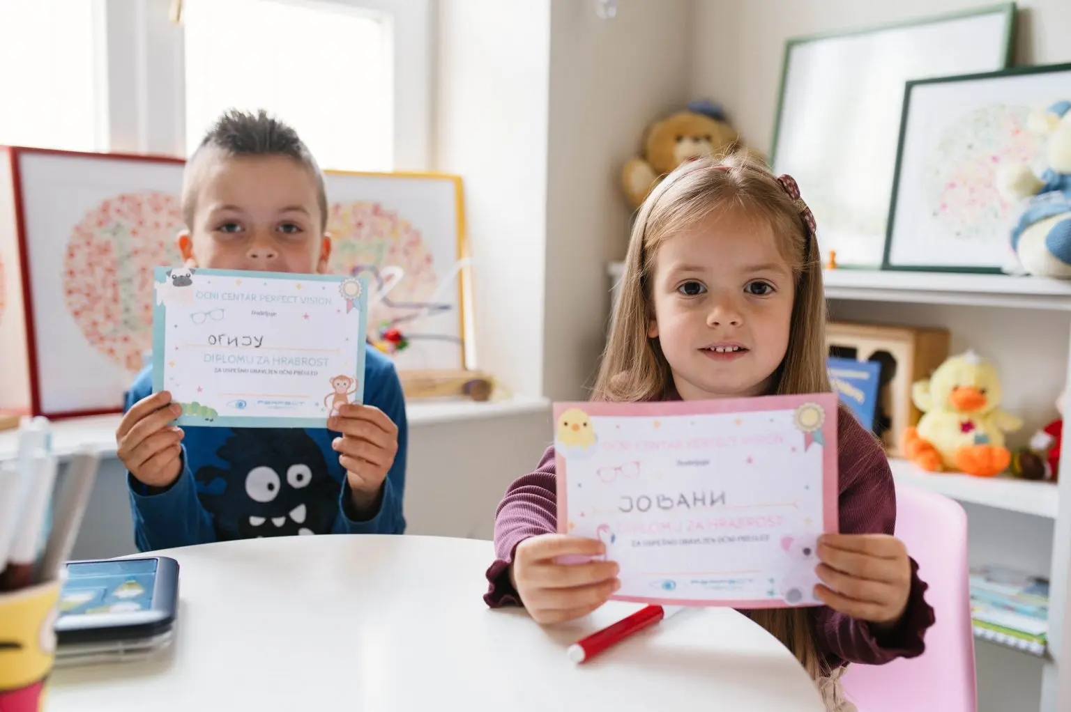 Dečija oftalmologija – diplome za hrabrost